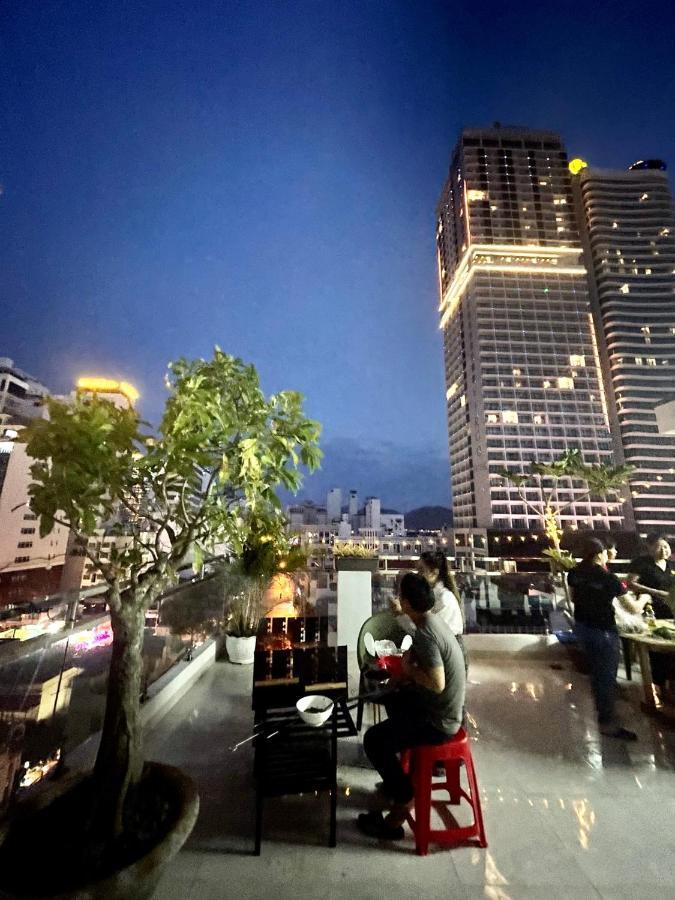 Holi Anna Hotel Nha Trang Buitenkant foto